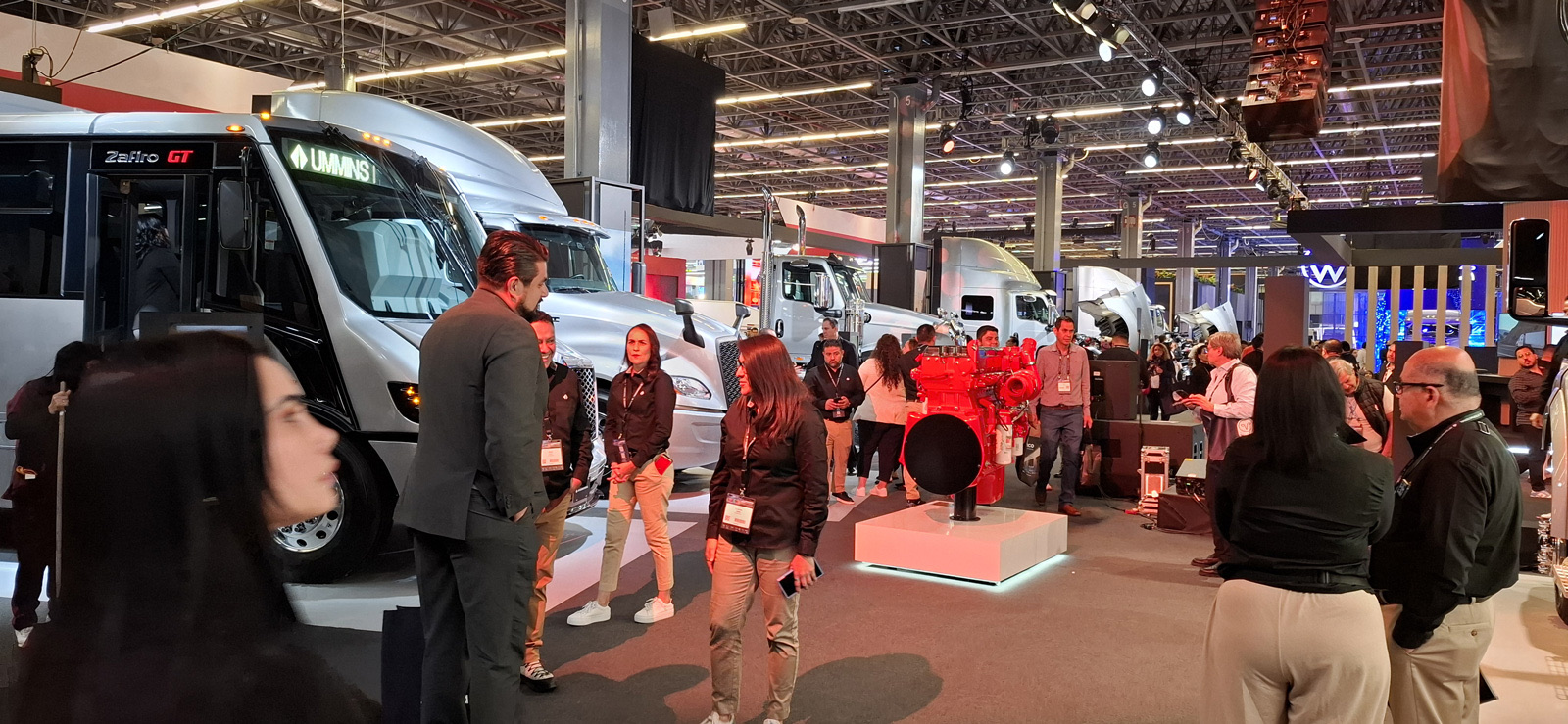 Piso de exhibición Expo Transporte ANPACT